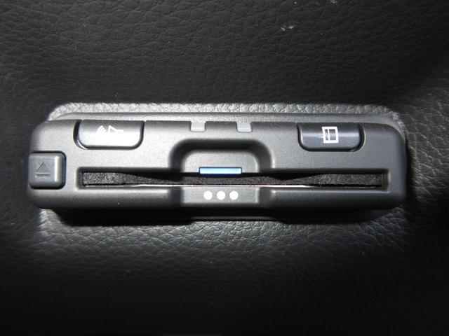 ステップワゴン スパーダ　ホンダセンシング純正１１．４コネクトナビＢｌｕｅｔｏｏｔｈドラレコＥＴＣＲカメラワンオーナー　踏み間違い防止　電動Ｒゲート　ソナー　スマキー　フルセグＴＶ　Ｂモニター　記録簿　Ａクルーズ　ナビＴＶ（11枚目）