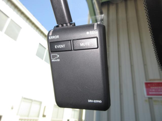 ステップワゴン エアー　ホンダセンシング純正メモリーナビＢｌｕｅｔｏｏｔｈドラレコＥＴＣＲカメラ　盗難防止システム　ＴＵＲＢＯ　踏み間違い防止　リアカメラ　サイドエアバッグ　オートクルーズコントロール　横滑り防止　記録簿（4枚目）