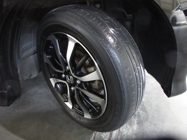 N-BOXカスタム G・Lホンダセンシング 純8インチ正メモリーナビBluetoothETCRカメラワンオーナー 禁煙 助手席エアバッグ キーレス シートH アイドリングST セキュリティーアラーム スマ-トキ- リアカメラ 前車追従機能(33枚目)