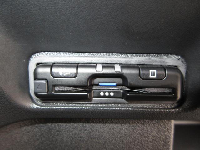 Ｎ－ＢＯＸカスタム ベースグレード　禁煙車ホンダセンシング純正９インチメモリーナビＢｌｕｅｔｏｏｔｈドラレコＥＴＣＲカメラワンオーナー　ＵＳＢ接続　ＣＭＢＳ　Ｄレコ　１オーナー　ベンチシート　オートエアコン　スマートキ　ＬＥＤ　クルコン（12枚目）