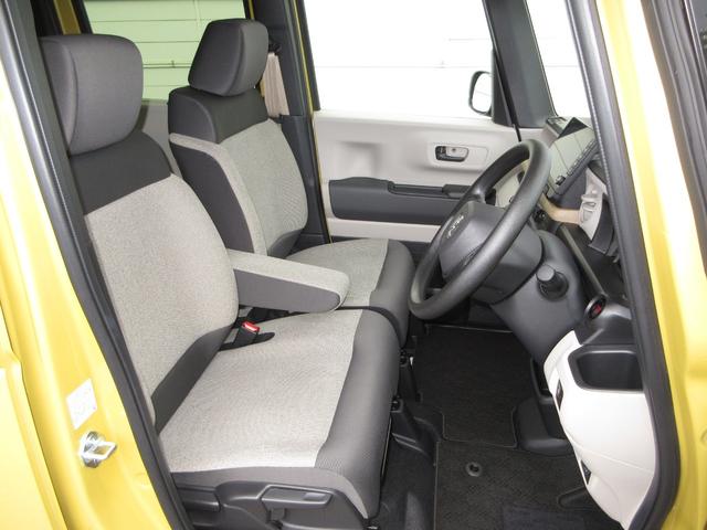 Ｎ－ＢＯＸ ファッションスタイル　禁煙車ホンダセンシング純正９インチメモリーナビＢｌｕｅｔｏｏｔｈドラレコＥＴＣＲカメラワンオーナー　ソナー　盗難防止装置　スマートキ　ＵＳＢポート　ＬＥＤランプ　バックモニター　１オーナー　クルコン（16枚目）