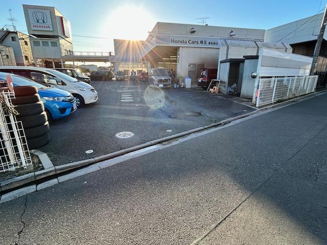 ステップワゴンスパーダ スパーダハイブリッドＧホンダセンシング　ワンオーナー　禁煙　１年保証　車検整備付　７人乗り　９インチメモリーナビ　ＢＴオーディオ接続　ミュージックサーバー　リアカメラ　ＥＴＣ　後席モニター　ヒーター付ドアミラー　両側パワースライドドア（33枚目）