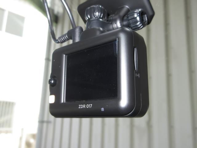 ソリオ ハイブリッドＭＺ　／ワンオーナー／禁煙車／９インチナビ／ドラレコ／フルセグ／ＵＳＢ／ＢＴＡ／Ｒカメラ／全周囲カメラ／Ｐセンサー／ＥＴＣ／両側電動スライドドア／オートライト／ヘッドアップディスプレイ／純正ＡＷ／スマキー／（5枚目）