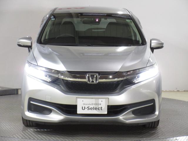 シャトル Ｇ　／雹害車／禁煙車／純正メモリーナビ／Ｂｌｕｅｔｏｏｔｈ／ワンセグ／ＤＶＤ／ＣＤ／ＡＭ・ＦＭ／Ｒカメラ／ＥＴＣ／衝突軽減ブレーキ／サイドカーテンエアバッグ／ＬＥＤヘッドライト／スマートキー／　ＡＢＳ（6枚目）