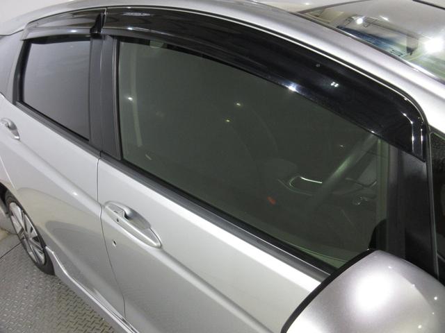 シャトル Ｇ　／雹害車／禁煙車／純正メモリーナビ／Ｂｌｕｅｔｏｏｔｈ／ワンセグ／ＤＶＤ／ＣＤ／ＡＭ・ＦＭ／Ｒカメラ／ＥＴＣ／衝突軽減ブレーキ／サイドカーテンエアバッグ／ＬＥＤヘッドライト／スマートキー／　ＡＢＳ（9枚目）