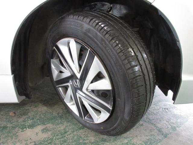 シャトル Ｇ　／雹害車／禁煙車／純正メモリーナビ／Ｂｌｕｅｔｏｏｔｈ／ワンセグ／ＤＶＤ／ＣＤ／ＡＭ・ＦＭ／Ｒカメラ／ＥＴＣ／衝突軽減ブレーキ／サイドカーテンエアバッグ／ＬＥＤヘッドライト／スマートキー／　ＡＢＳ（19枚目）