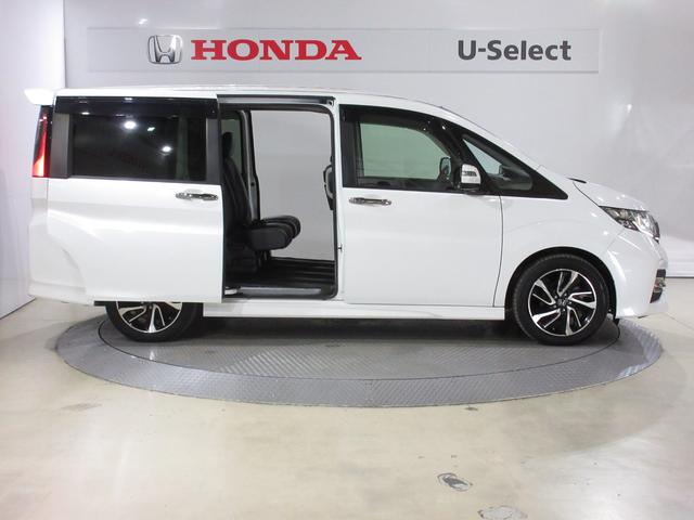 ステップワゴンスパーダ スパーダクールスピリットアドバンスパッケージβ　ワンオーナー　禁煙車　当社点検パック実施済　純正９インチナビ　Ｂｌｕｅｔｏｏｔｈ　ミュージックサーバー　後席モニター　両側電動スライドドア　シートヒーター　ＬＥＤヘッドライト　１７インチアルミホイール（10枚目）