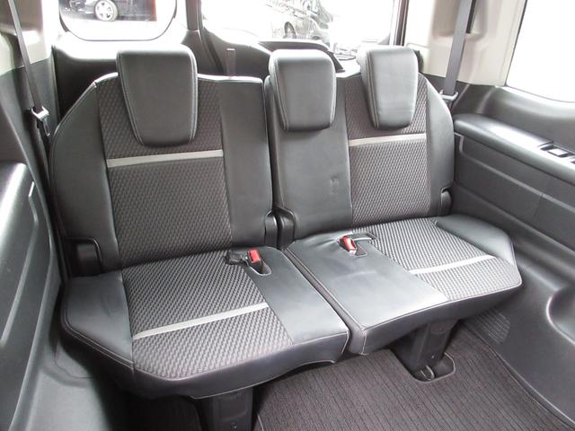 ステップワゴンスパーダ スパーダクールスピリットアドバンスパッケージβ　ワンオーナー　禁煙車　当社点検パック実施済　純正９インチナビ　Ｂｌｕｅｔｏｏｔｈ　ミュージックサーバー　後席モニター　両側電動スライドドア　シートヒーター　ＬＥＤヘッドライト　１７インチアルミホイール（21枚目）