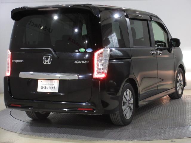 ステップワゴンスパーダ Ｚ　この車両は未加修現状販売「そのまんま車」になります。傷や凹み・内装を現状にて展示しております。詳しくはスタッフにお問い合わせください。ＥＴＣＲカメラワンオーナー　横滑防止　イモビ　ＰＳ（12枚目）