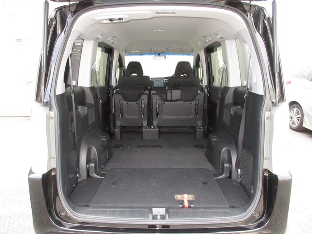 ステップワゴンスパーダ Ｚ　この車両は未加修現状販売「そのまんま車」になります。傷や凹み・内装を現状にて展示しております。詳しくはスタッフにお問い合わせください。ＥＴＣＲカメラワンオーナー　横滑防止　イモビ　ＰＳ（16枚目）