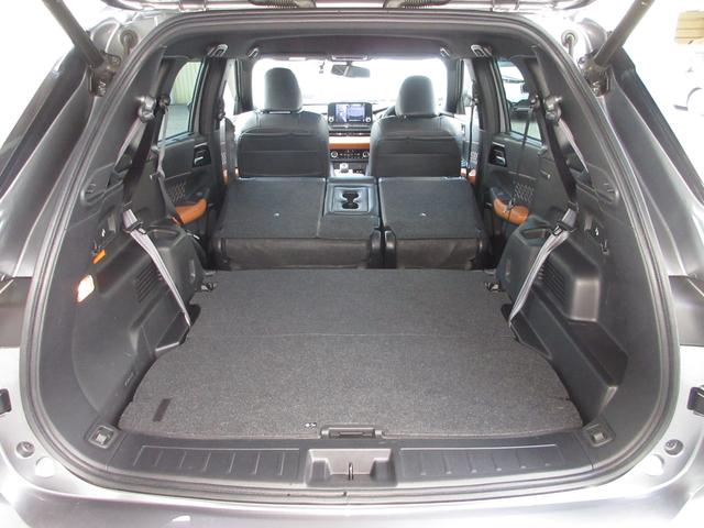 内装、外装、エンジンルームの隅ずみまでクリーニングを実施してお渡しします！プロが仕上げをしましたからピッカピカですよ〜！点検整備もきっちり実施いたします。