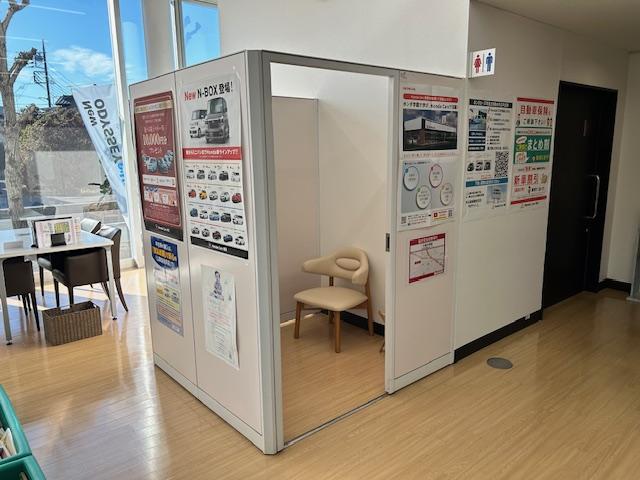 Ｎ－ＷＧＮ Ｇ・Ｌパッケージ　ワンオーナー　禁煙　１年保証　車検整備付　ディスプレイオーディオ　ＣＤ　リアカメラ　サイド＆サイドカーテンエアバッグ　スマートキー　横滑り防止装置　衝突軽減ブレーキ（ＣＴＢＡ）　盗難防止装置　電格ミラ（30枚目）