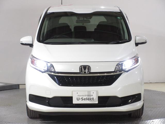 フリードハイブリッド ハイブリッド・Ｇホンダセンシング　純正９インチメモリーナビＢｌｕｅｔｏｏｔｈドラレコＥＴＣＲカメラワンオーナー　軽減ブレーキ　キーフリーシステム　１オ－ナ－　記録簿　ＤＶＤ再生可能　ＥＣＯＮ　後カメラ　Ａクルーズ　地デジフルセグＴＶ（5枚目）