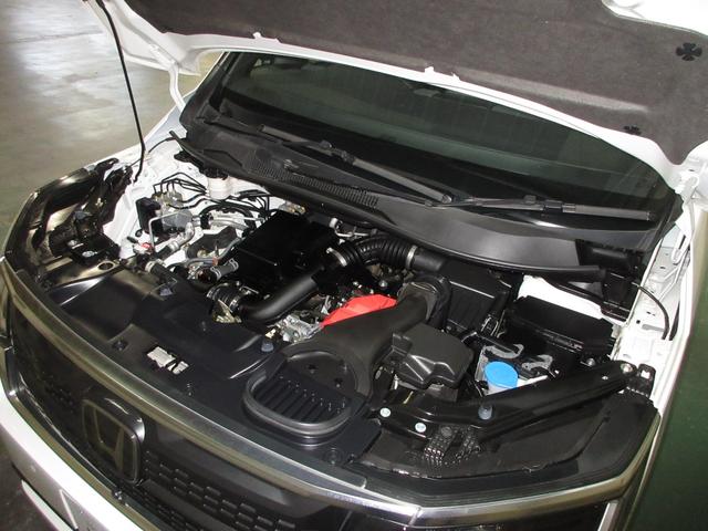 ステップワゴン スパーダプレミアムライン　純正１１．４インチナビ・全方位カメラ・１オーナー・禁煙車・ブラインドスポットインフォメーション・シートヒーター・全列ＵＳＢチャージャー・オートブレーキホールド・アダプティブドライビングビーム・ＥＴＣ（3枚目）