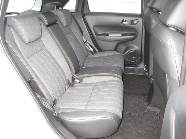 フィット ホーム 禁煙車ホンダセンシング純正9インチメモリーナビBluetoothETCRカメラワンオーナー 衝突軽減 リアカメラ ソナー USB接続 AAC 横滑り防止機能 サイドエアバック ワンオーナー車 スマキー(25枚目)