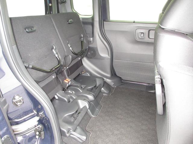 Ｎ－ＢＯＸカスタム ベースグレード　純正９インチナビ・デモカーＵＰ・禁煙車・ＥＴＣ・渋滞追従・レーンアシスト・Ｒカメラ・両側電動スライド・ミュージックプレイヤー接続・ＵＳＢ端子・ドライブレコーダー・シートヒーター・新車保証継承・点検付（18枚目）