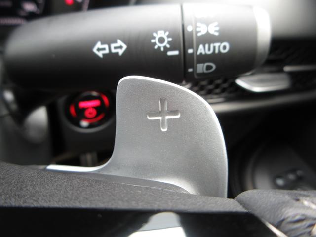 ＺＲ－Ｖ ｅ：ＨＥＶＺ特別仕様車ブラックスタイル　元当社使用車　禁煙車　ホンダコネクトディスプレイ／リアカメラ　ＥＴＣ２．０　Ｂｌｕｅｔｏｏｔｈ　ホンダセンシング　シートヒーター　ハンドルヒーター　パワーゲート　パドルシフト　ＵＳＢ／タイプＣ充電（15枚目）