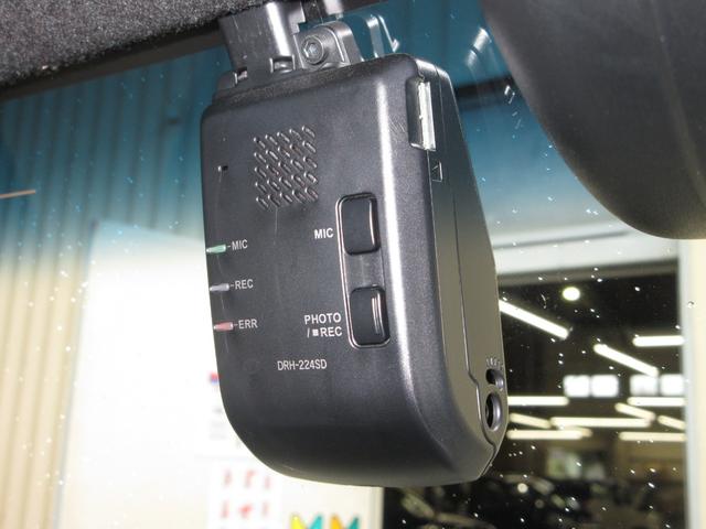 Ｎ－ＢＯＸカスタム Ｌ　２年保証（距離無制限）ホンダセンシング純正メモリーナビＢｌｕｅｔｏｏｔｈドラレコＥＴＣＲカメラワンオーナー　両席電動スライドドア　Ｐソナー　１オーナー　サイドエアバッグ　ＴＶ　Ａストップ　シートヒータ（2枚目）