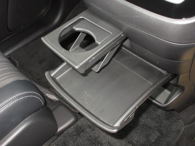 フリードハイブリッド ハイブリッド・Ｇホンダセンシング　ワンオーナー　禁煙車　純正ナビ／リアカメラ　ＥＴＣ　両側電動スライドドア　ＬＥＤオートライト　７人乗り　Ｂｌｕｅｔｏｏｔｈ　ＣＤ／ＤＶＤ再生　フルセグ　ミュージックラック　純正１５インチアルミ（13枚目）