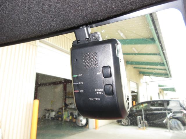 Ｎ－ＢＯＸカスタム ターボコーディネートスタイル　ホンダセンシング純正９インチメモリーナビＢｌｕｅｔｏｏｔｈドラレコＲカメラＥＴＣワンオーナー　両側電動ドア　クルコン　スマートキ－　パワーステアリング　ＶＳＡ　セキュリティ　エアコン　ＬＥＤライト（5枚目）