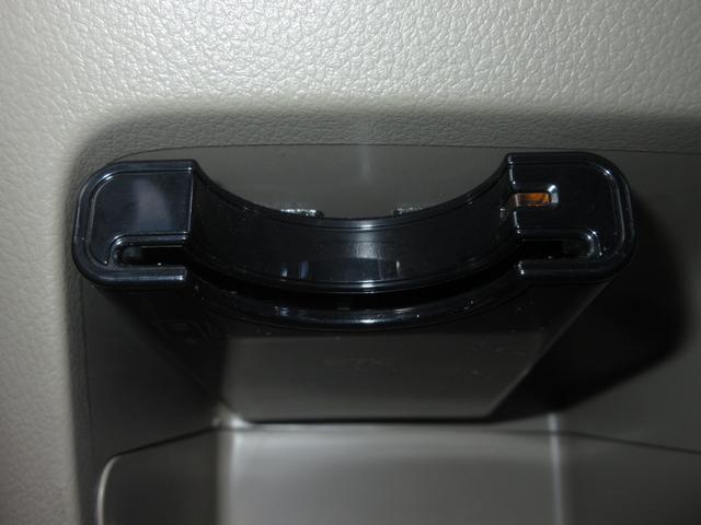 Ｎ－ＢＯＸ Ｇ・Ｌパッケージ　２ＤＩＮ・ＣＤチューナーＥＴＣワンオーナードアバイザー　Ｉ－ＳＴＯＰ　メンテナンスノート　禁煙　１オ－ナ－　全席ＰＷ　ＡＡＣ　横滑り防止　スマートキー　ＡＢＳ　キーレスＥ　パワーステアリング（6枚目）