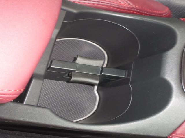 レヴォーグ ＳＴＩスポーツＥＸ　純正ナビＢｌｕｅｔｏｏｔｈドラレコＥＴＣＲカメラワンオーナー　ＵＳＢポート　ドライブレコーダ　ターボ車　Ｆカメラ　地デジ　クルコン　横滑り防止　フルオートエアコン　記録簿　Ａライト　助手席エアバッグ（21枚目）