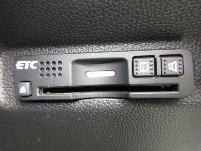 フリード＋ハイブリッド ハイブリッドＥＸ　禁煙車■ワンオーナー■サイドエアバック■シートヒーター■ＬＥＤライト■スマ－トキ－■アルミ■メモリーナビ■バックカメラ■フルセグ■ＣＤ■ＤＶＤ■ＢＴ■Ｍサーバー■ＥＴＣ　ＢＴ接続　盗難防止システム（6枚目）