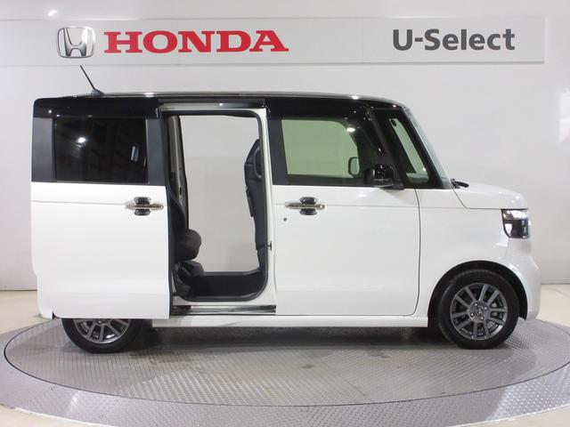 N-BOXカスタム コーディネートスタイル ・ワンオーナー ・禁煙 ・令和5年12月登録 ・1万5千キロ ・車検…令和8年12月 ・純正9インチナビ ・リアカメラ ・ETC ・ドラレコ ・両側電動スライドドア ・Bluetooth AUDIO(12枚目)