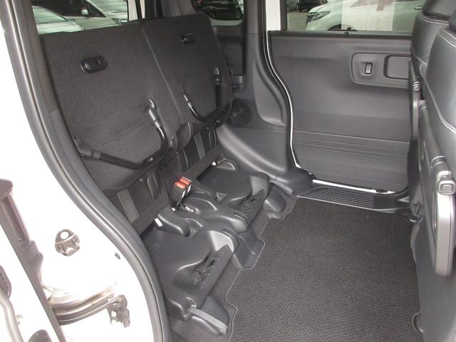 N-BOXカスタム コーディネートスタイル ・ワンオーナー ・禁煙 ・令和5年12月登録 ・1万5千キロ ・車検…令和8年12月 ・純正9インチナビ ・リアカメラ ・ETC ・ドラレコ ・両側電動スライドドア ・Bluetooth AUDIO(26枚目)