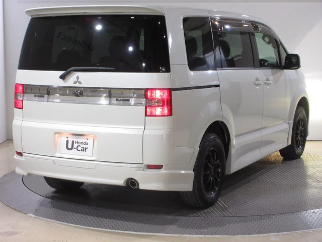 デリカD:5 Gパワーパッケージ 禁煙 ワンオーナー 4WD パドルシフト アルパインHDDナビ ドラレコ ETC リアカメラ リア席モニター ディスチャージヘッドライト クルコン フォグライト スマートキー 16インチアルミホイール(9枚目)