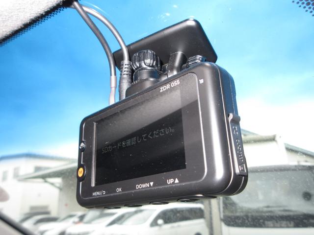 ステップワゴンスパーダ e:HEVスパーダG・EXホンダセンシング /ワンオーナー/純正メモリーナビ/ETC/フルセグ/CD/ミュージックサーバー/USB/BTA/サイドカーテンエアバッグ/ドラレコ/両側電動スライドドア/純正AW/LEDヘッドランプ/シートヒーター/(5枚目)