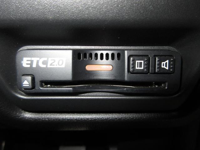 ステップワゴンスパーダ e:HEVスパーダG・EXホンダセンシング /ワンオーナー/純正メモリーナビ/ETC/フルセグ/CD/ミュージックサーバー/USB/BTA/サイドカーテンエアバッグ/ドラレコ/両側電動スライドドア/純正AW/LEDヘッドランプ/シートヒーター/(6枚目)