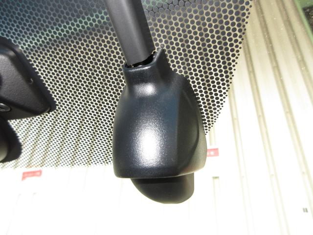 フリードハイブリッド ハイブリッド・Gホンダセンシング 純正メモリーナビBluetoothドラレコETCRカメラワンオーナー 軽減ブレーキ キーフリーシステム 1オ-ナ- 記録簿 DVD再生可能 ECON 後カメラ Aクルーズ 地デジフルセグTV シートH(5枚目)