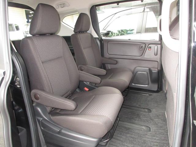 フリードハイブリッド ハイブリッド・Gホンダセンシング 純正メモリーナビBluetoothドラレコETCRカメラワンオーナー 軽減ブレーキ キーフリーシステム 1オ-ナ- 記録簿 DVD再生可能 ECON 後カメラ Aクルーズ 地デジフルセグTV シートH(27枚目)