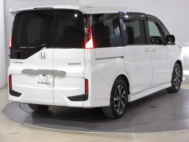 ステップワゴンスパーダ スパーダホンダセンシング メモリーナビ 前後ドラレコ ETC2.0 LEDヘッドライト 両側パワースライドドア アルミホイール スマートキー ワンオーナー(5枚目)
