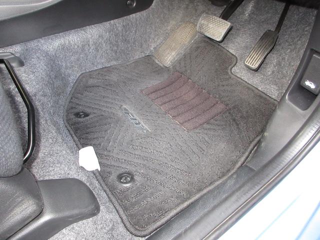 フィット １３Ｇ・スマートセレクションファインスタイル　純正メモリーナビドラレコＥＴＣＲカメラワンオーナー　ＵＳＢ　インテリキー　キーレス　イモビライザー　フルオートエアコン　禁煙　バックカメラ付き　１オーナー　記録簿有り　パワーウィンドウ　両席エアバック（23枚目）