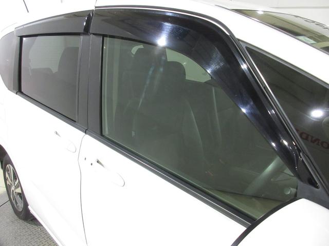 フリードハイブリッド ハイブリッド・Gホンダセンシング パナソニックSCナビBluetoothETCRカメラワンオーナー スマキー 衝突軽減システム イモビライザー 1オーナー シートH ETC車載器 クルコン VSA サイドカーテンエアバック ナビTV(16枚目)