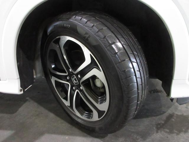 ヴェゼル ハイブリッドZ・ホンダセンシング 純正8インチメモリーナビBluetoothETC レーダーサポート DVD再生機能 整備記録簿 横滑り防止システム 盗難防止装置 フルセ シートヒーター付 スマ-トキ- ECOモード 禁煙 USB接続(20枚目)