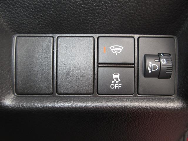 フィット e:HEVホームブラックスタイル 禁煙車ホンダセンシング純正9インチメモリーナビBluetoothドラレコETCRカメラワンオーナー Bカメラ DVD再生 アイドリングストップ オートクルーズコントロール LEDヘッドランプ 4WD(14枚目)