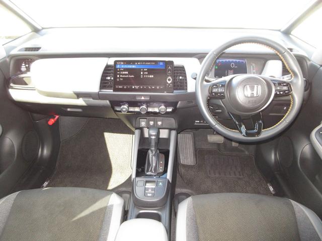 フィット RS 禁煙車ホンダセンシングホンダコネクトディスプレイBluetoothドラレコETCRカメラワンオーナー USBポート コーナーセンサー イモビライザー 地デジフルセグ リアカメラ LEDヘッドライト(10枚目)