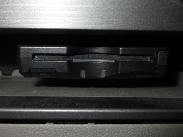 ムーヴコンテ Ｘ　禁煙車　ダイハツ純正ナビ　ワンセグテレビ　ＥＴＣ　スマートキー　アイドリングストップ　ＡＢＳ　エアコン　パワーウィンドウ　エアバック　インテリキー　イモビライザー　ナビＴＶ　パワーウインド　キーフリ（11枚目）