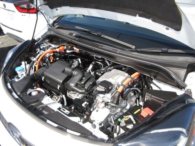 フィット e:HEVRS 禁煙車ホンダセンシングホンダコネクトディスプレイBluetoothドラレコETCRカメラワンオーナー エアバッグ ナビ&TV パワーウィンドウ 助手席エアバッグ Dレコ フルセグテレビ ETC装備(3枚目)