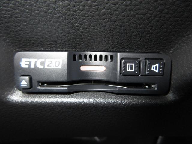 フィット e:HEVRS 禁煙車ホンダセンシングホンダコネクトディスプレイBluetoothドラレコETCRカメラワンオーナー エアバッグ ナビ&TV パワーウィンドウ 助手席エアバッグ Dレコ フルセグテレビ ETC装備(12枚目)