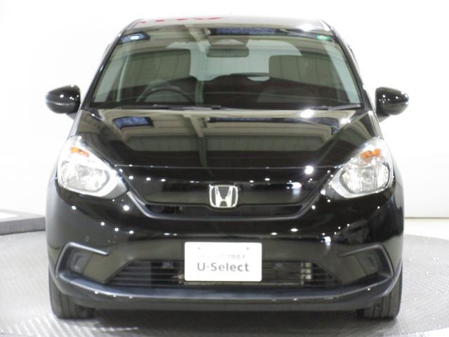 フィット ベーシック ワンオーナー 禁煙車 ホンダセンシング 純正ナビ/リアカメラ ETC USB パーキングセンサー サイドカーテンエアバッグ ブレーキホールド機能/電子パーキング ハロゲンライト アイドリングストップ(5枚目)