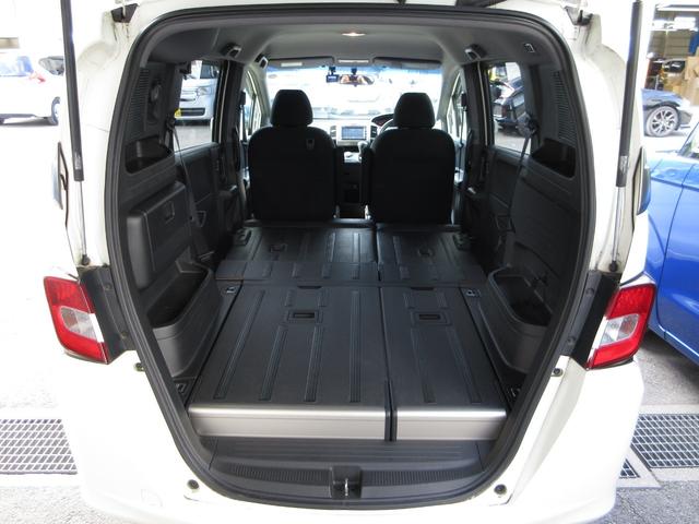 フリードスパイク Gジャストセレクション 純正メモリーナビ Bluetooth ワンオーナー 禁煙車 AUX(18枚目)