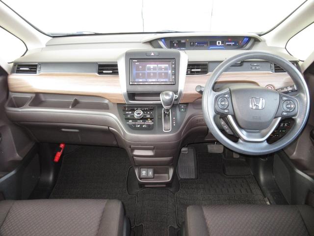 フリード+ G・ホンダセンシング 純正メモリーナビBluetoothETCRカメラワンオーナー 福祉車両 プリクラッシュ Bモニター 両側オートスライドドア 禁煙 パワーウインド サイドカーテンエアバック スマートキー 両席エアバック(9枚目)