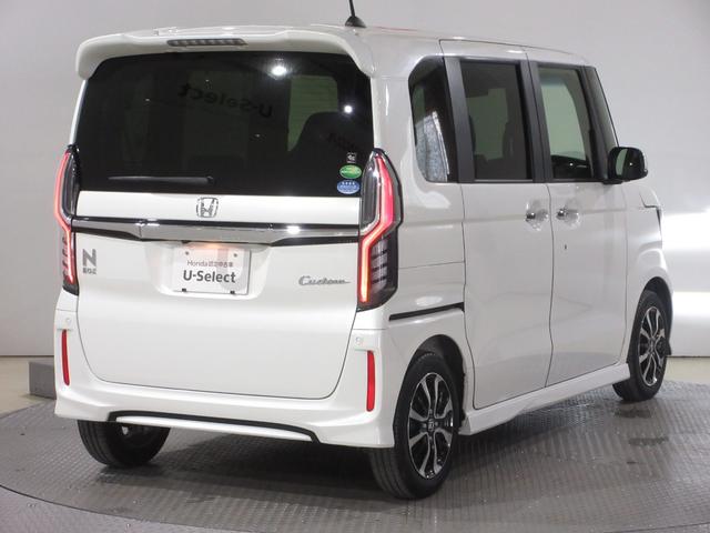N-BOXカスタム G・Lホンダセンシング 純正メモリーナビBluetoothETC 整備記録簿 助手席エアバッグ 1セグTV キーレス アイドリングST セキュリティーアラーム ナビTV パワーステアリング オートエアコン VSA エアバック(9枚目)