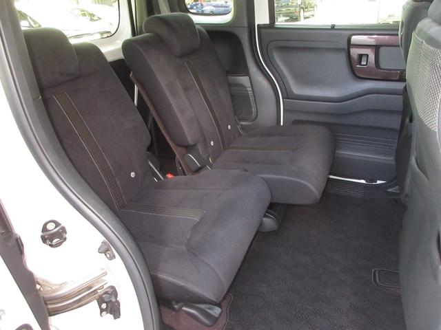 N-BOXカスタム G・Lホンダセンシング 純正メモリーナビBluetoothETC 整備記録簿 助手席エアバッグ 1セグTV キーレス アイドリングST セキュリティーアラーム ナビTV パワーステアリング オートエアコン VSA エアバック(16枚目)