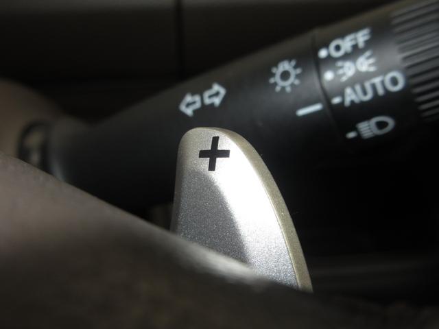 N-BOX L・ターボ ホンダセンシング純正8インチメモリーナビBluetoothドラレコETCRカメラワンオーナー シ-トヒ-タ- Aライト AAC 衝突軽減ブレーキ 禁煙 Bカメラ LED ワンオーナー車 整備記録簿(14枚目)