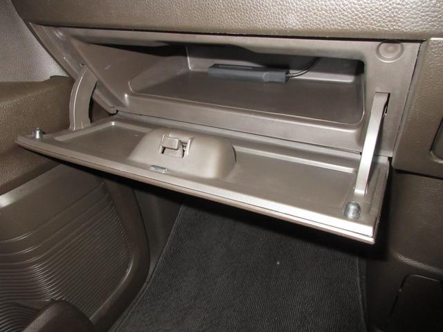 N-BOX L・ターボ ホンダセンシング純正8インチメモリーナビBluetoothドラレコETCRカメラワンオーナー シ-トヒ-タ- Aライト AAC 衝突軽減ブレーキ 禁煙 Bカメラ LED ワンオーナー車 整備記録簿(27枚目)